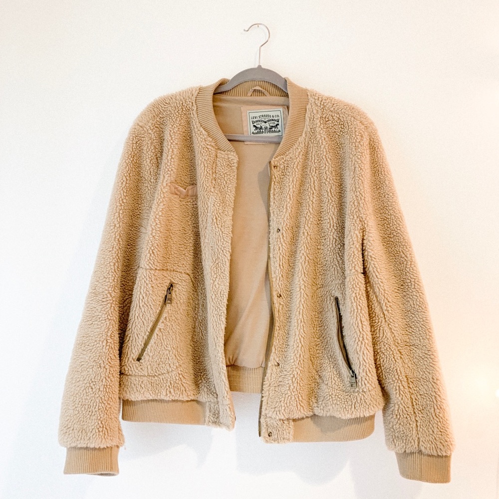 Levi’s teddy bear bomber jacket